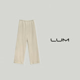 Casual Straight-Leg Pants with a French Puff Silhouette and a Soft Wool Blend