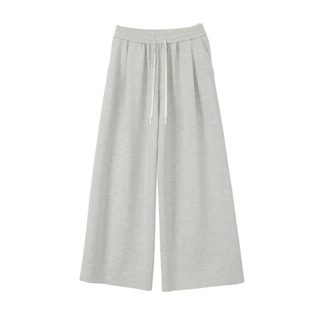 Casual Wide-Leg Pants with a Sporty Pleated Detail