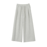 Casual Wide-Leg Pants with a Sporty Pleated Detail